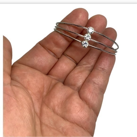 Jewelry - Silver tone CZ bracelet